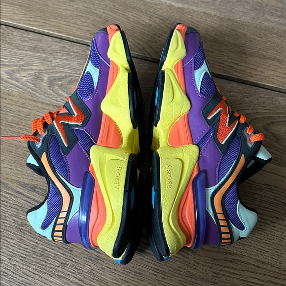 The New Balance 9060 ‘Prism Purple Vibrant Spring’ Sneakers 8.5D - Picture 3 of 15